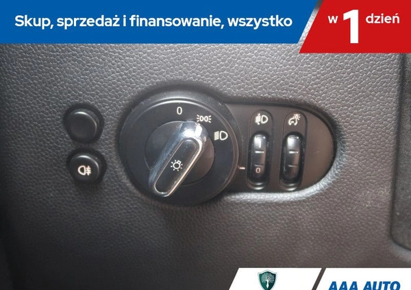 MINI ONE cena 42000 przebieg: 64961, rok produkcji 2015 z Pieńsk małe 172